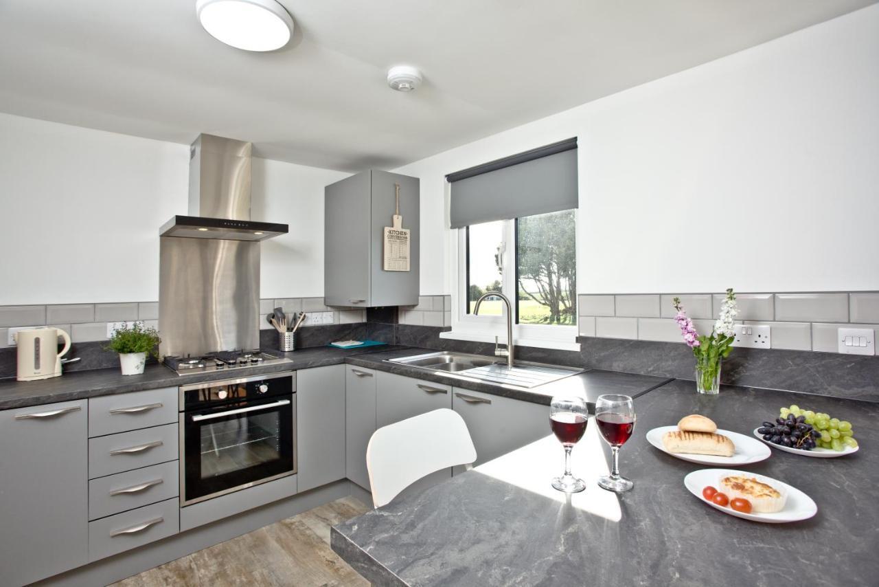 Wheal Rose -Beautifully Fitted Lodge Helston Cornwall 外观 照片